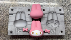 Bagaimana membuat boneka mainan 3D dari karet PVC?