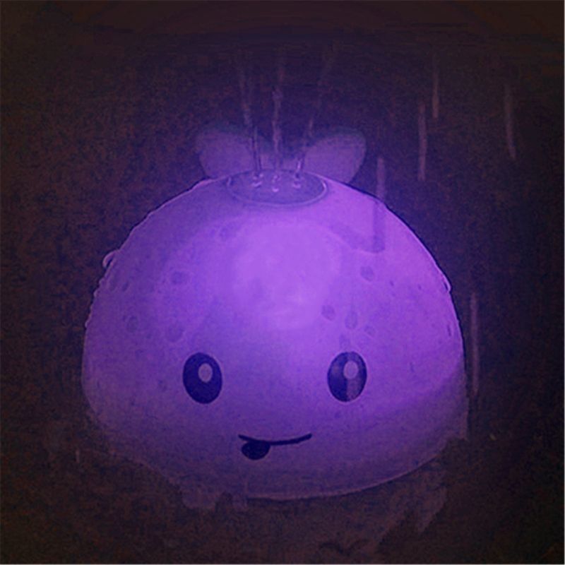 mainan khusus membuat Light Up Toys Bath Tub Whale Water Sprinkler Pool Toys Pool Toys