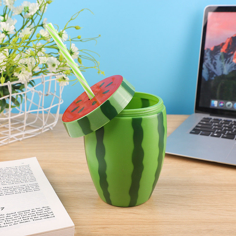 Customized Plastic Buah Bentuk cangkir dengan jerami Cute susu cangkir teh botol jus portabel