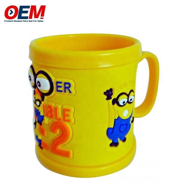 OEM Factory Custom Made Desain Anda Sendiri Plastik Cup 3D Mug custom plastik mainan cup figur