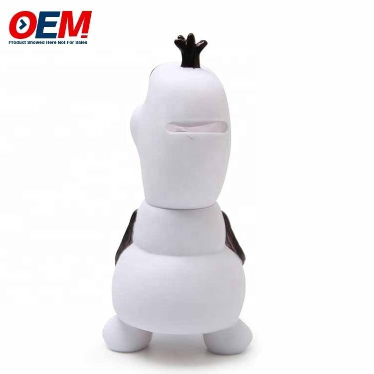 OEM pabrik membuat Kartun Plastik Coin Bank PVC Pika Dengan Kunci Kunci Piggy Bank Plastik