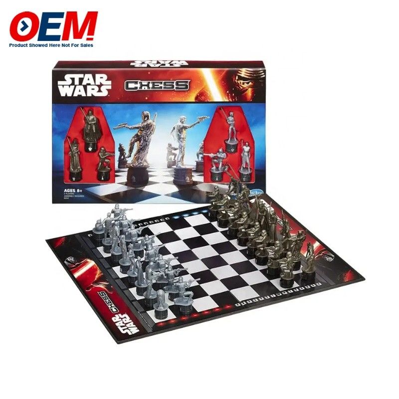 Custom Plastik Dekoratif Film Pahlawan Figur Karakter Catur Set Made Kartun Mainan Game Catur