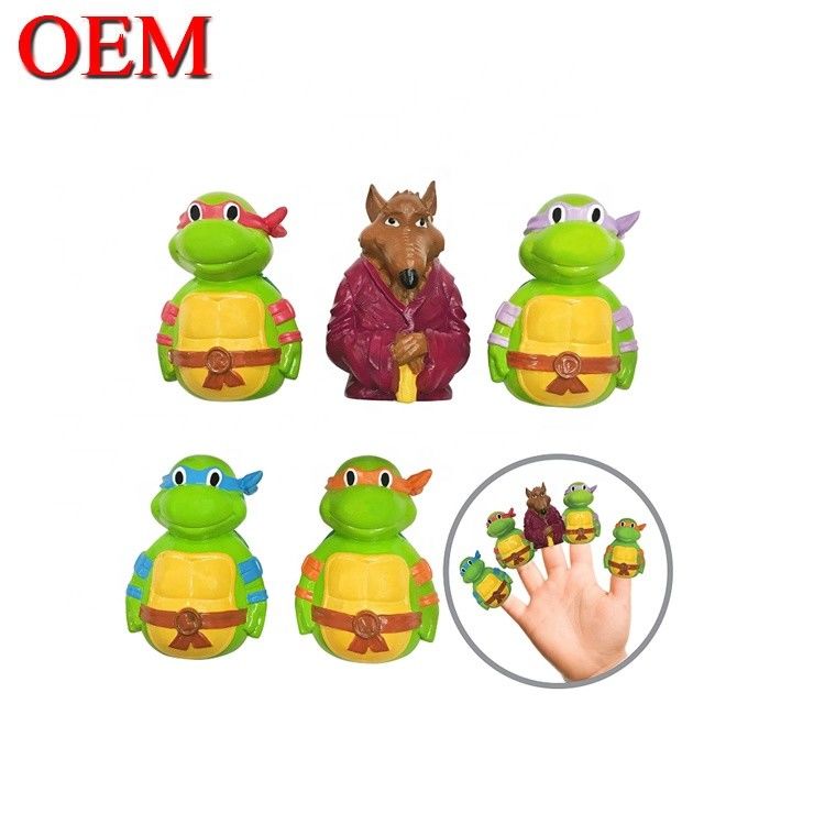 3D Plastik Figur Jari Boneka Mainan OEM Hand Play Toy Untuk Anak Custom Plastik Figur