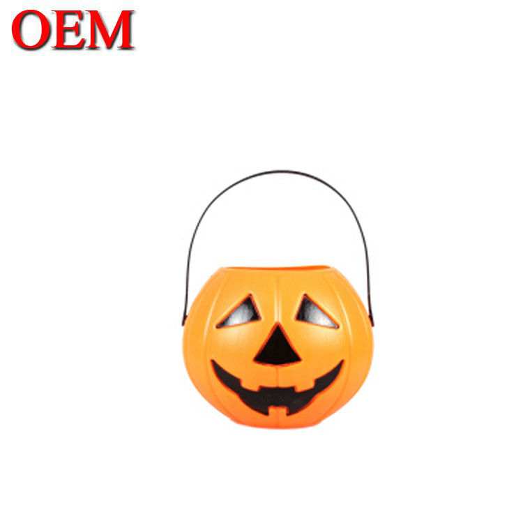 Wadah berkualitas baik OEM, wadah plastik cetak kustom kartun popcorn ember cangkir dengan tutup untuk promosi