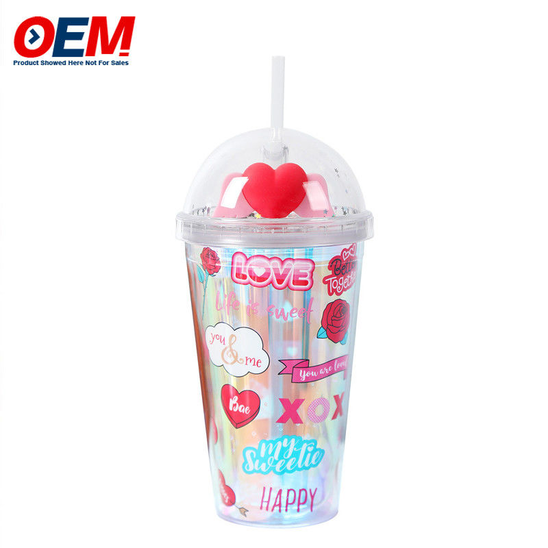 Custom PP Double Wall Cup dengan Straw OEM Sweet Heart 450ml Plastik Water Cup