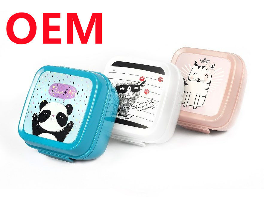 Custom 600ml Character Water Cup OEM Double Wall Anime Portable With Straw Plastic Water Cup Made Cute Toy Cup